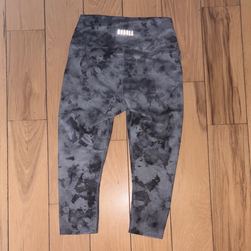 Nobull 20” inseam Leggings - Picture 2 of 3